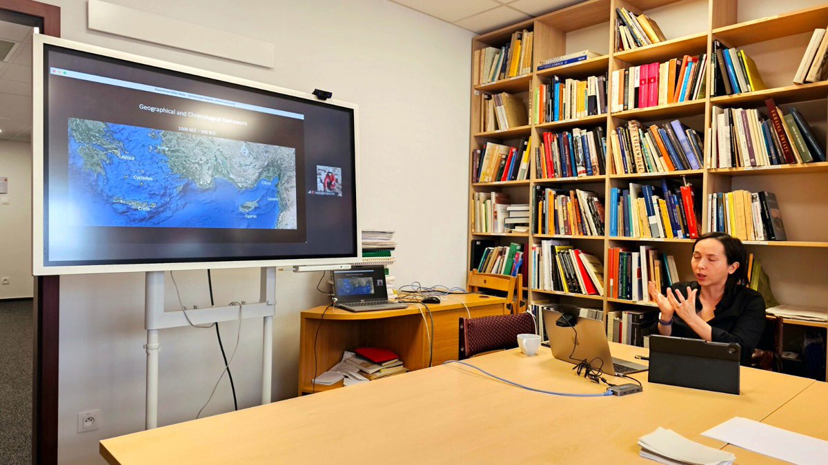 Today I had the opportunity to present my project on #underwater_spaces at #PCMA. Thanks to all who participated with your though provoking questions and comments! More on my project here: pcma.uw.edu.pl/en/2023/02/27/…