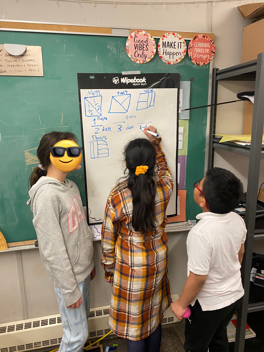 Erasable, vertical surfaces with randomized groups of 3 have been such a game changer in my classes. Learned about this approach and experienced it in my #buildingthinkingclassrooms PD sessions with @Jason_To and @pgliljedahl. Ss did fractions for 45 mins straight!