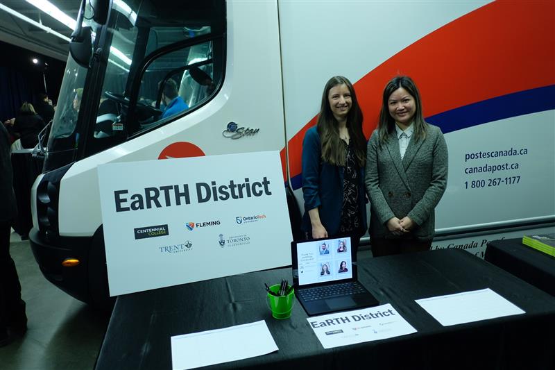 Visit the Earth District info booth at #DrivingTheFuture 2.0 to learn from @earthdistrictca about the #sustainable technology initiatives taking place in Ontario 🌿#Environment #Cleantech @CentennialEDU