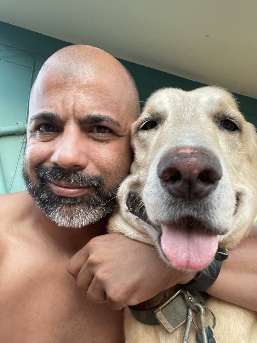 JaysonDuran's tweet photo. Itβs #NationalPuppyDay and this was our last pic before you went to heaven, still miss you every day Sven π©π #TMobilePets https://t.co/l5k666nx21