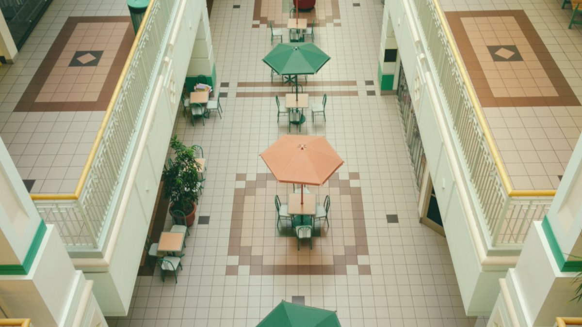 New Ep - DEAD MALLS

From their heyday in the 80s to their decline in the 00s we look into the rise and fall of the shopping centre.

So put on your acid wash jeans and turn up the muzak as we explore what happens when a mall 'dies'.

👂🏾link.chtbl.com/sloctwitter
