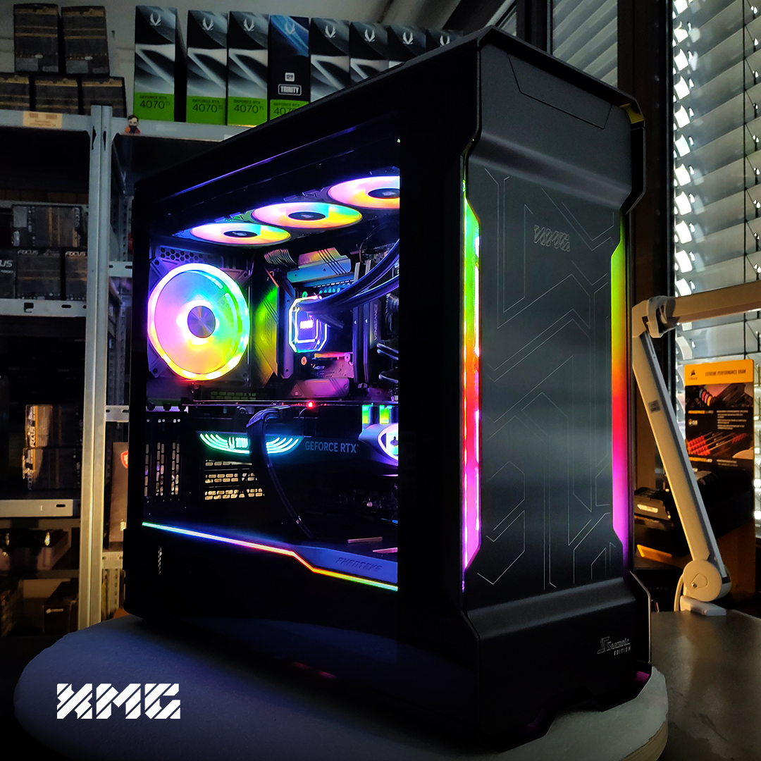 XMG_INT's tweet photo. Brutal performance in a noble design? Water cooling and optimal airflow? All at once? That's possible! With your new #XMG desktop PC!
🔥 This way: https://t.co/5NEKYfQgAt
#XMGSECTOR #XMGTRINITY #XMGUNIFY #XMGSTUDIO #Gaming #GamingPC #Intel #AMD #NVIDIA https://t.co/hvecZ4fZKA