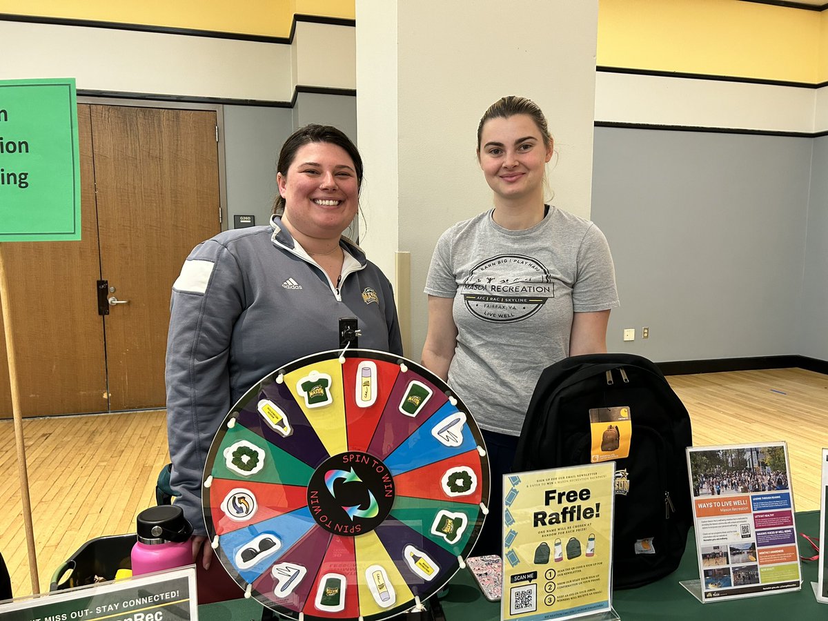 RosePascarell's tweet photo. Mason’s Health and Fitness Fair is jammed!!! #wellbeing @HealthyMason https://t.co/Zj52PE4B3x