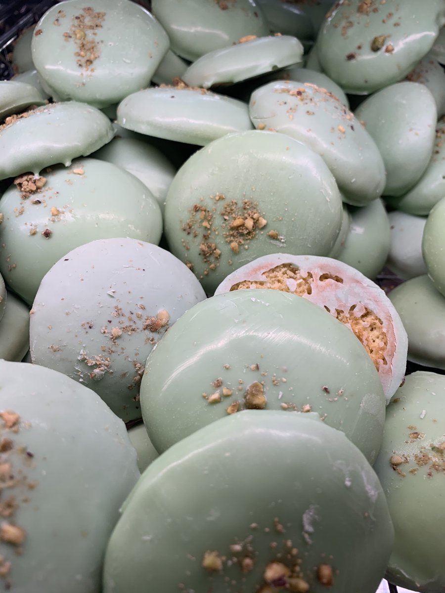 Aakashic tweet media