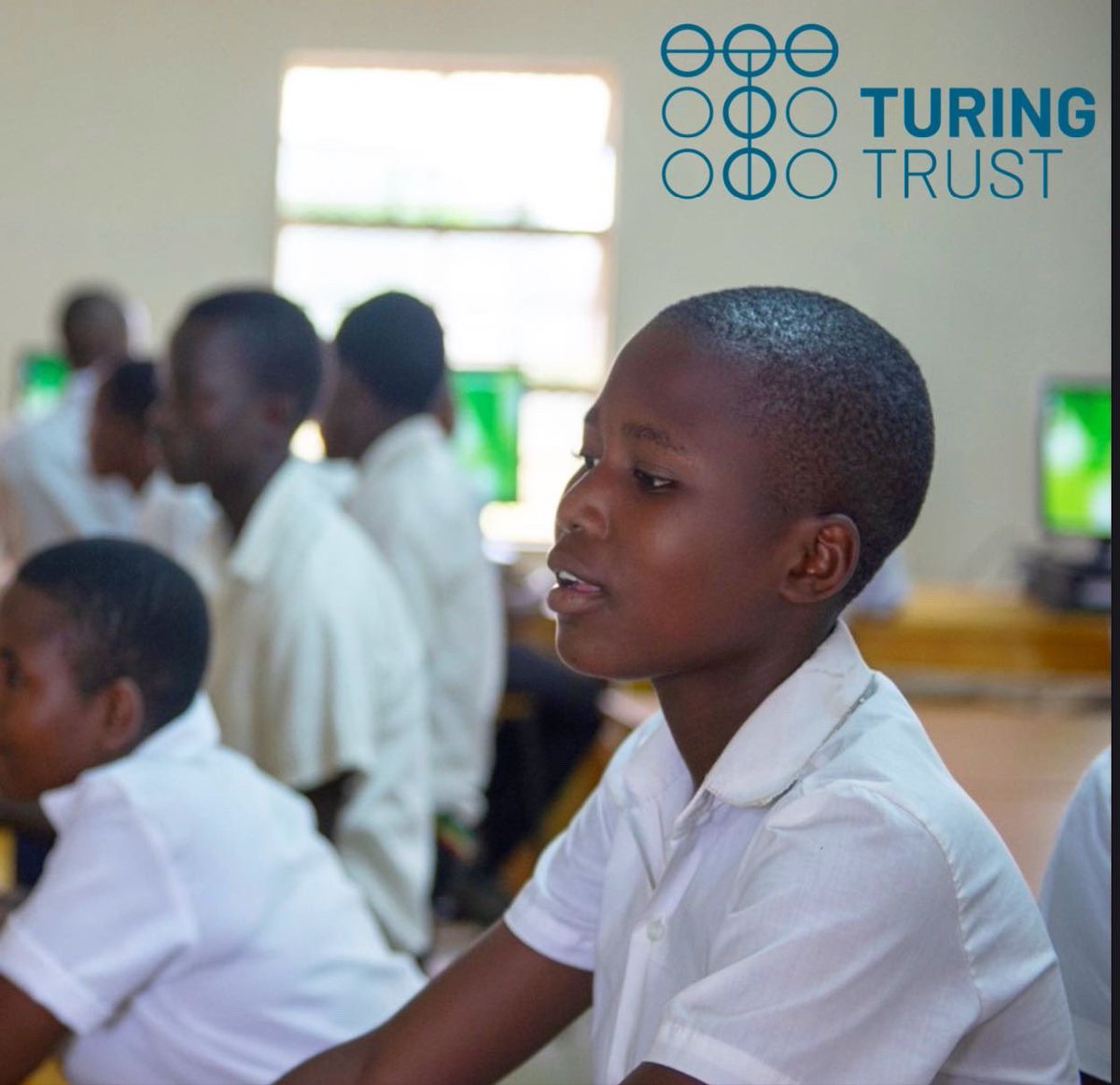 NightSkyFDN's tweet photo. Last week we provided the first part of a significant grant to @TuringTrust. They support education in sub-Saharan Africa by reusing computers &amp; improving teacher training with IT. Our grant will provide 400 reused computers to 20 Malawian schools to benefit 7000 students. 🖥️🌍🇲🇼 https://t.co/lBm6qm0UV0
