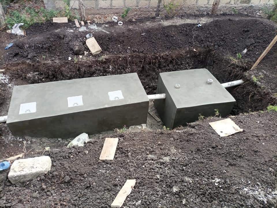 KaseeKim's tweet photo. 🚧 
Why BIO DIGESTERS and not SEPTIC TANKS  for waste water disposal
1. No maintenance required,✅
2. No exhausting✅
3. Cost effective✅
4. Less space ✅
5. No smell✅

Call: 0714 364 397

#Ramadan #50CAS #DidmusBarasa #RadissonBluHotel #NGOs #USDollar #Japap #Pastor #Ombachi https://t.co/up5q22kOBf