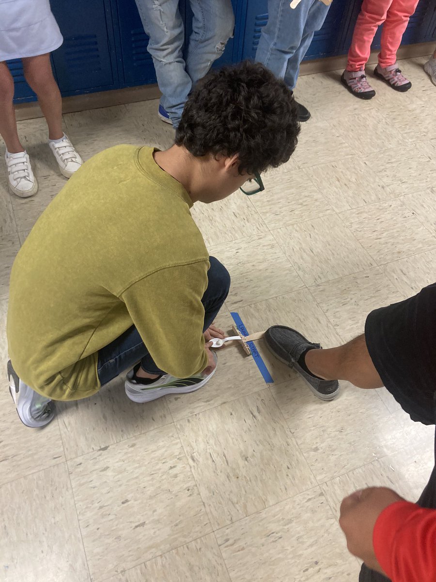 AustinAmaroAHHS's tweet image. Super cool observing Mr. Gilbert’s class @TheJuniorSchool this morning. Students are studying simple machines, and made their own to launch marshmallows. #engagedlearning #AHmazing @DrGuthrieTweets @ahjsacadean @AHJSSpEd 💙💛