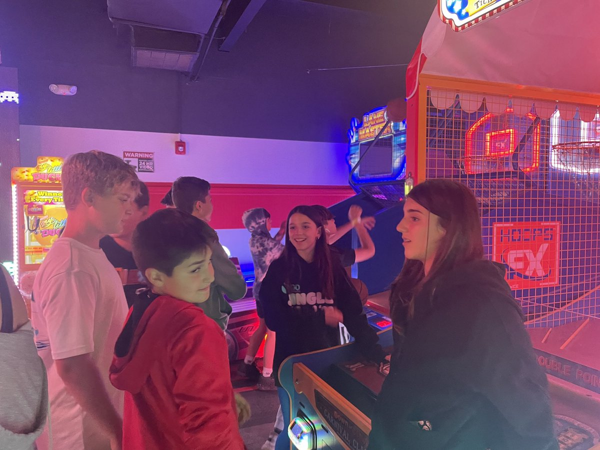 Amanda Fursetzer tweet media