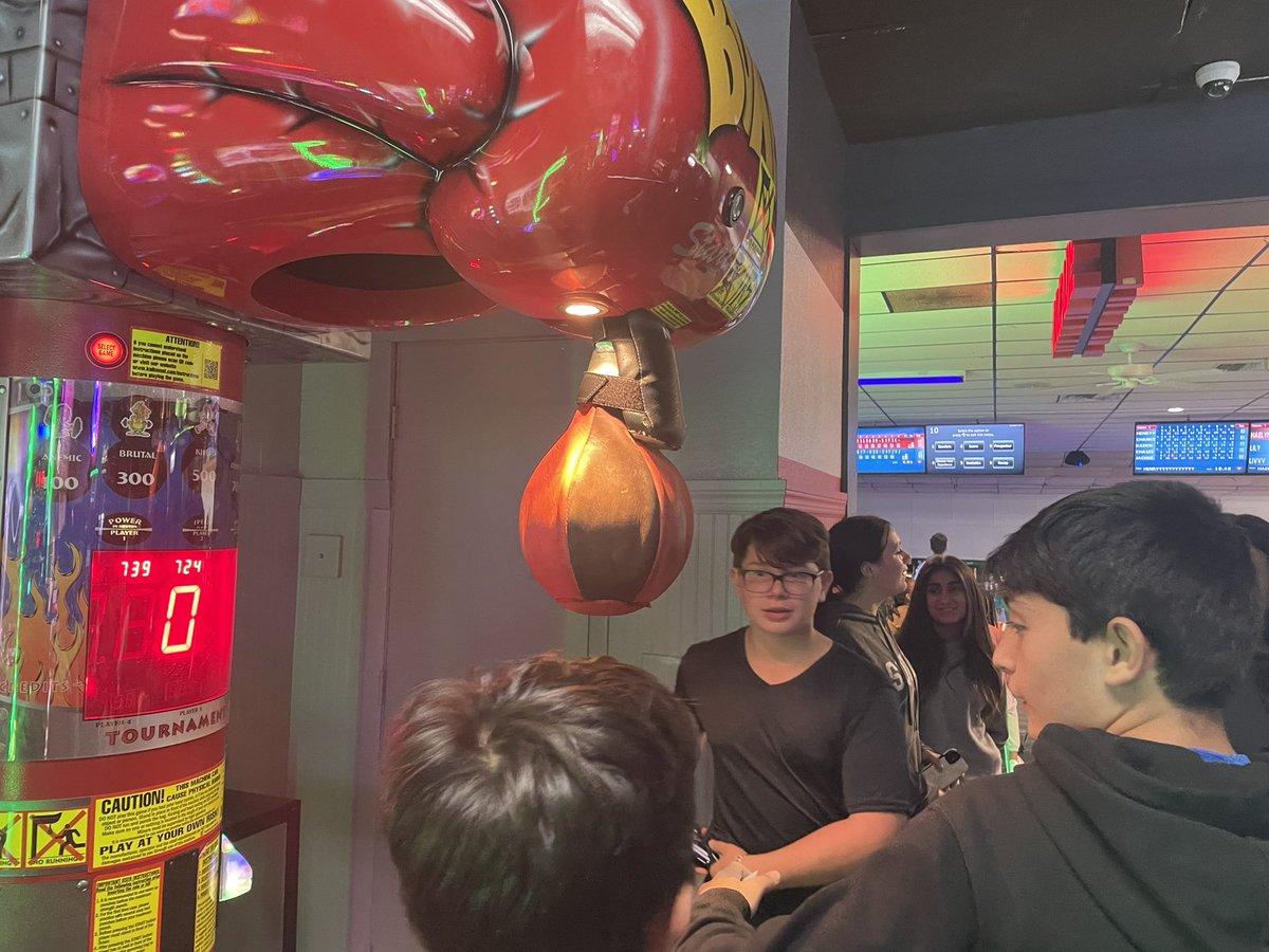 Amanda Fursetzer tweet media