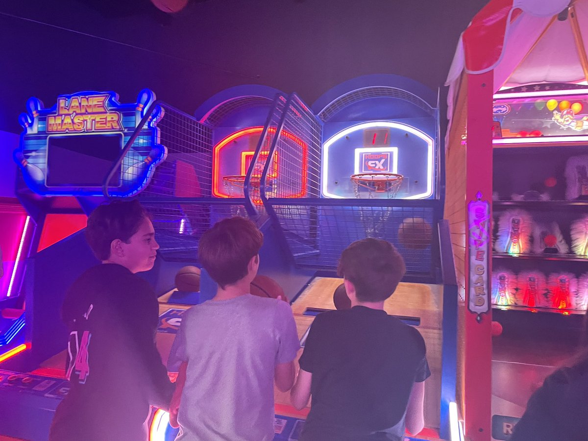 Amanda Fursetzer tweet media