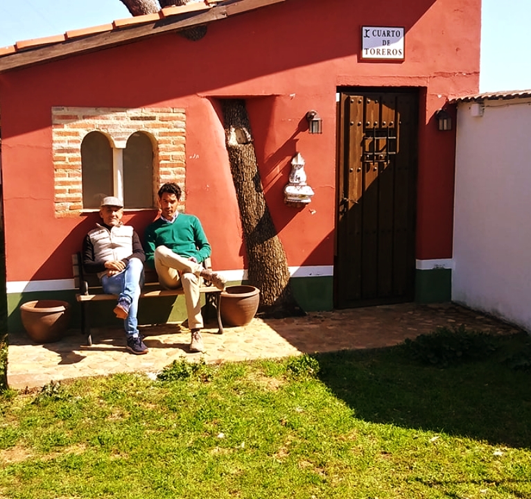 Tal día como hoy... 
23 de marzo de 2019  
El Jefe.. El Torero... 
<a href="/G_JoseCruz/">Ganadería José Cruz</a>  
<a href="/ivanvicente95/">ivan vicente</a> 

<a href="/fjeltiti66/">@fjeltiti66</a>