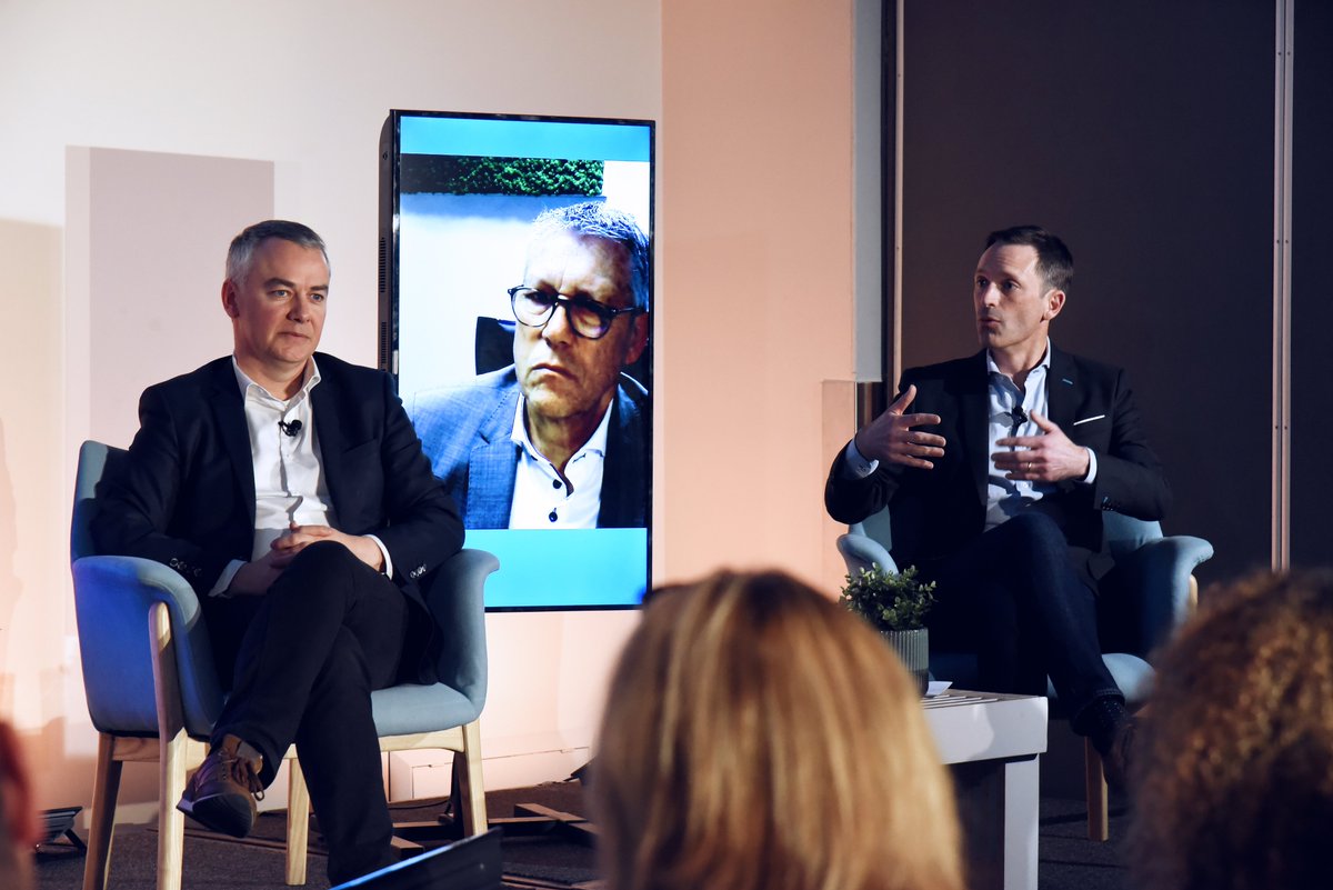 agencemobi_mtl's tweet photo. La semaine dernière avait lieu notre panel « Innover pour optimiser l’usage de l’espace urbain : la mutualisation du stationnement », dans le cadre du Sommet international des transports électriques et intelligents, organisé par @PropulsionQC. 
#Impulsion #rdvAgenceMobiliteMtl https://t.co/aFqqGjYOhD