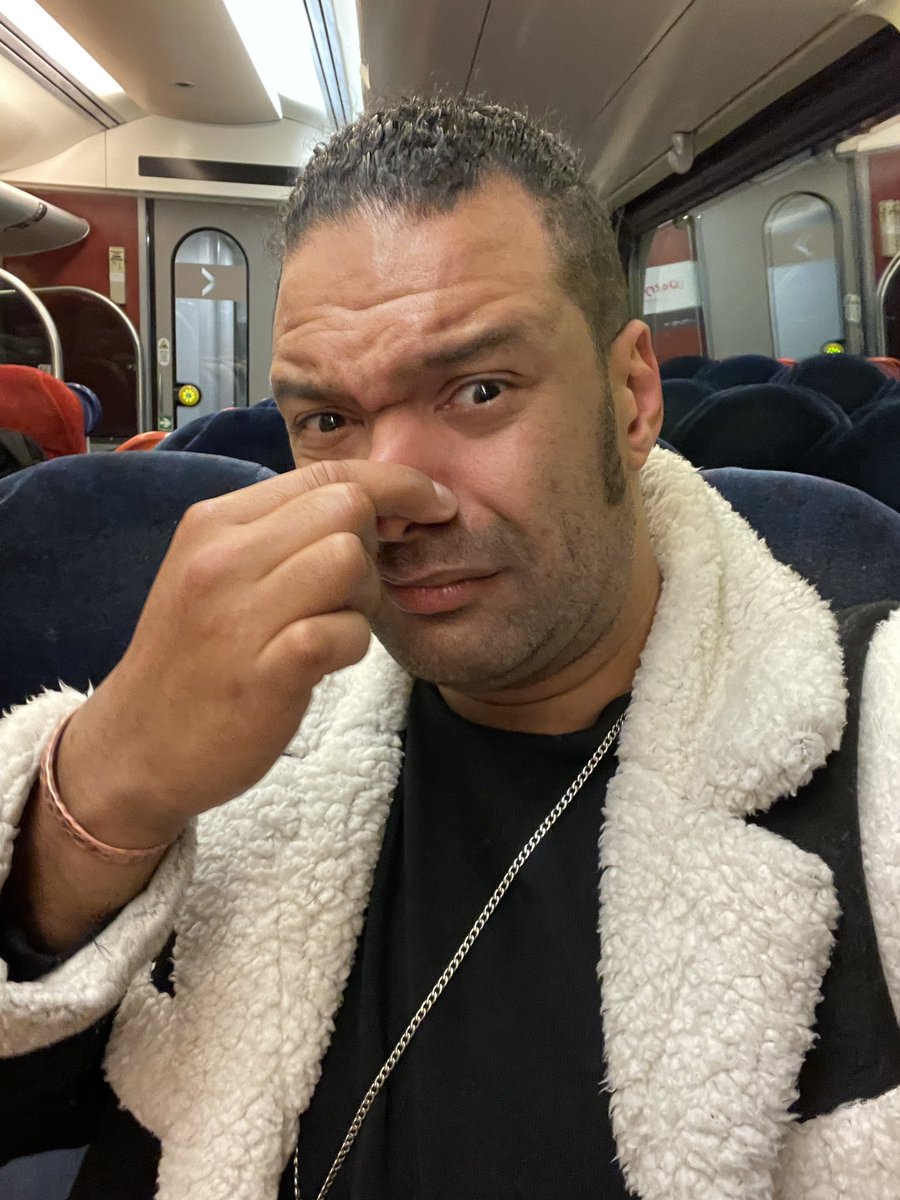 jamesjayrl's tweet image. Why do @CrossCountryUK trains 🚂 Smell so Bad ?
