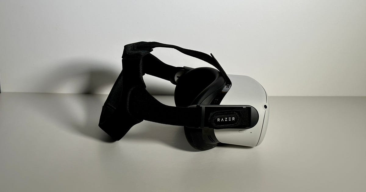 NET____Business's tweet photo. Razer's Quest 2 VR Strap Hands-on Review: A Mostly Easy Fit - CNET: Razer's first Quest 2 accessories borrow from CPAP headstrap design, with comfort considerations. I like the strap, but not the face plate. https://t.co/zyiOfWaA37 https://t.co/oRCtEObD11