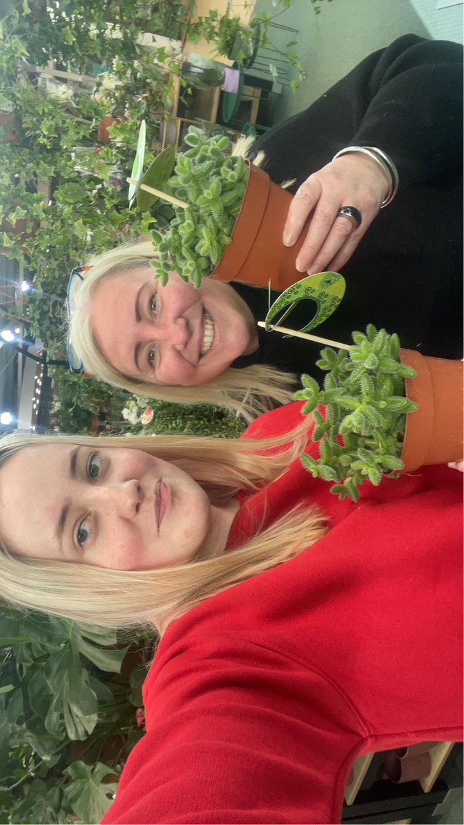 Angela Rushton-Clark (@angelasfad) on Twitter photo When you become plant besties!! Meet Penny and Peter Pickle plant! #caring #plantfriendsforever <a href="/PamSFAD/">Pamela Burns</a> <a href="/SFADRoutesYP/">RoutesSFAD</a> <a href="/clairesfad/">Claire from #TeamSFAD</a> <a href="/Kelseysfad/">Kelsey Craig</a> <a href="/Charli_SFAD/">Charli_SFAD</a> <a href="/ScotFamADrugs/">Scottish Families Affected by Alcohol and Drugs</a> When you become plant besties!! Meet Penny and Peter Pickle plant! #caring #plantfriendsforever <a href="/PamSFAD/">Pamela Burns</a> <a href="/SFADRoutesYP/">RoutesSFAD</a> <a href="/clairesfad/">Claire from #TeamSFAD</a> <a href="/Kelseysfad/">Kelsey Craig</a> <a href="/Charli_SFAD/">Charli_SFAD</a> <a href="/ScotFamADrugs/">Scottish Families Affected by Alcohol and Drugs</a>