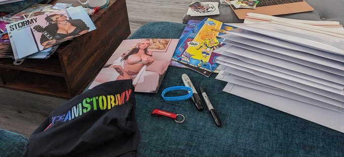 Just sitting here autographing #teamstormy comics, calendars, etc while also making trolls delete their