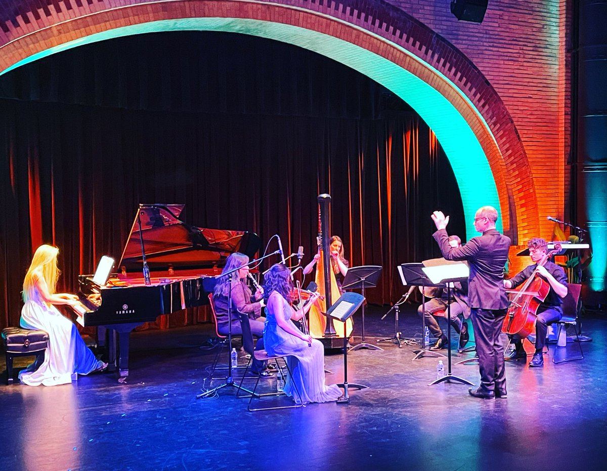 EvanLFein's tweet photo. Evan Fein: United Nations Chamber Music Society &amp; Bargemusic - https://t.co/cWDCJgTq1g https://t.co/I6Vg4Z9OpH