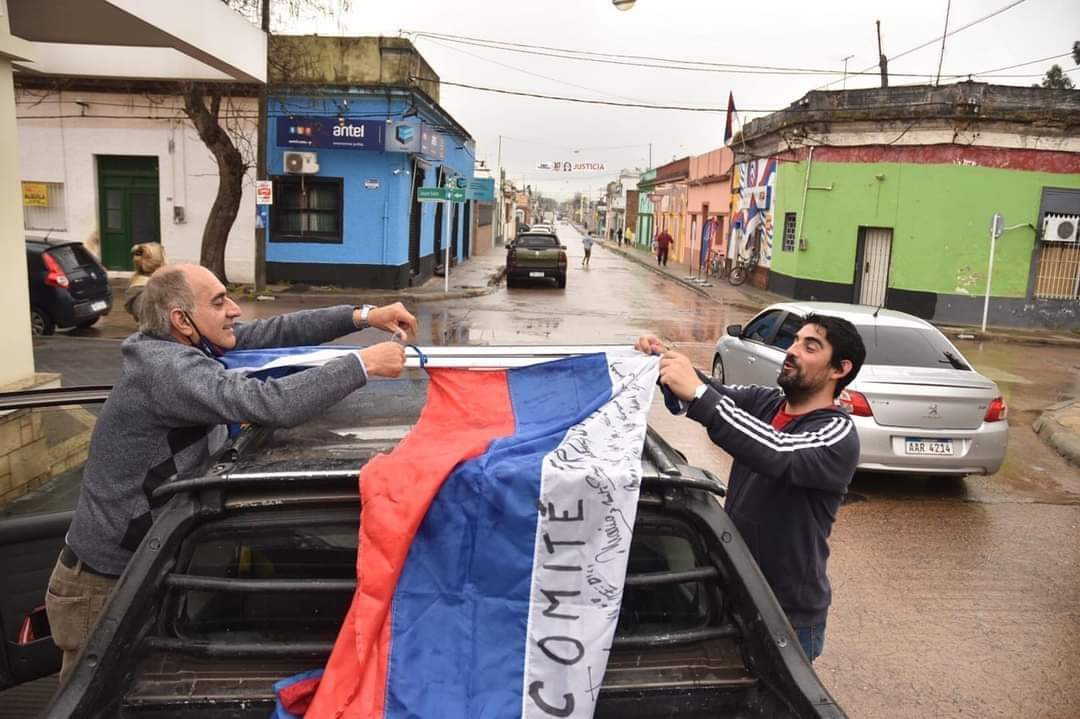 manuelfalero's tweet photo. Yo soy amigo de Mangacha. @FaCanelones #26deMarzo #52FA https://t.co/LCrHCaMZOV