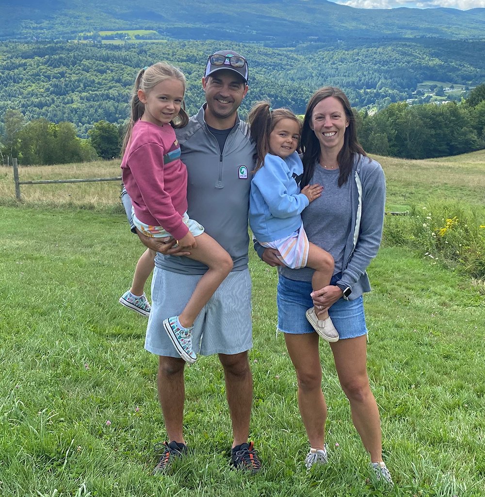 Babson Athletics (@babsonathletics) on Twitter photo .<a href="/BabsonHockey/">Babson Hockey</a> alumnus and <a href="/SophiesHopeGSD/">Sophie’s Hope Foundation - CureGSD1b</a> founder Jamas LaFreniere '06 running the <a href="/bostonmarathon/">Boston Marathon</a> to raise money and awareness in an effort to #CureGSD1b.
Story: bit.ly/3lGEPH1 .<a href="/BabsonHockey/">Babson Hockey</a> alumnus and <a href="/SophiesHopeGSD/">Sophie’s Hope Foundation - CureGSD1b</a> founder Jamas LaFreniere '06 running the <a href="/bostonmarathon/">Boston Marathon</a> to raise money and awareness in an effort to #CureGSD1b.
Story: bit.ly/3lGEPH1