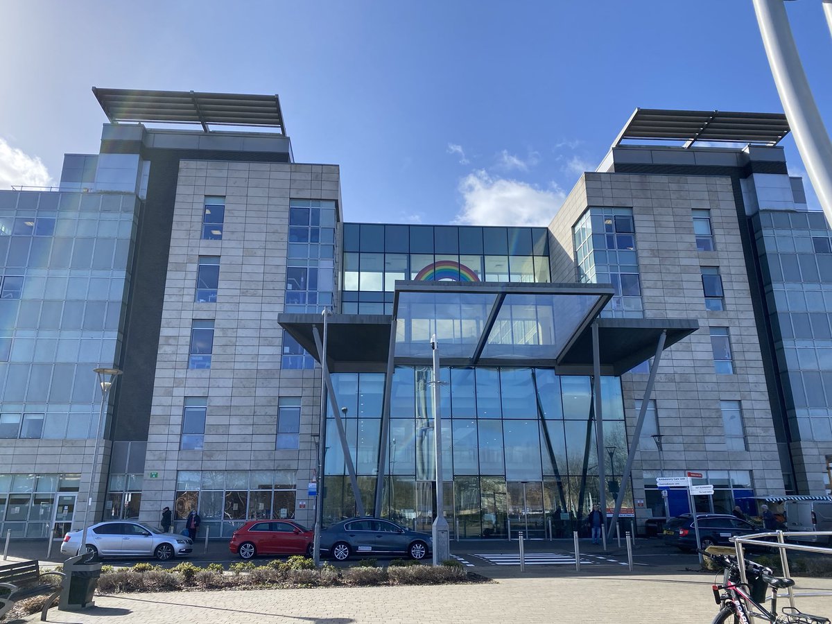 RebeccaMummery3's tweet photo. We @LeicsNursing @JoWillcox4 visited @PboroCityHosp @NWAngliaFT today, and we received a super warm welcome from @ScottTopping_ @JackStevensED exciting times ahead for our student nurses #StudentSuccess #nursingstudent #studentnurse #placements https://t.co/jsMQBqMuTn