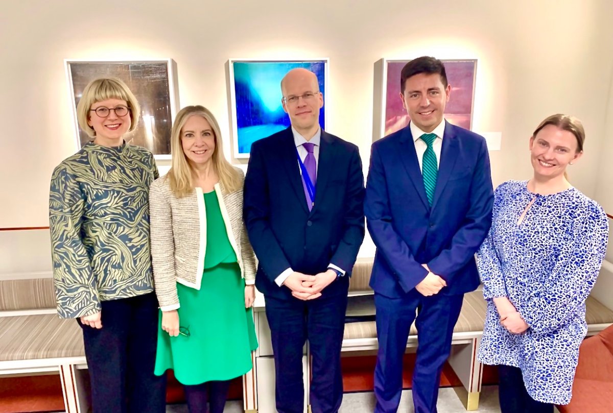 We are always grateful to catch up with Director for Latin America and the Caribbean, <a href="/LasseKeisalo/">Lasse Keisalo</a> &amp; his team <a href="/pilvitai/">Pilvi Taipale</a> and Elisa Ahlsten at <a href="/Ulkoministerio/">MFA Finland 🇫🇮</a> 
We reviewed the bilateral agenda, recent meetings outcomes &amp; next events hosted by #Finland &amp; #Chile  respectively 🇫🇮 🇨🇱