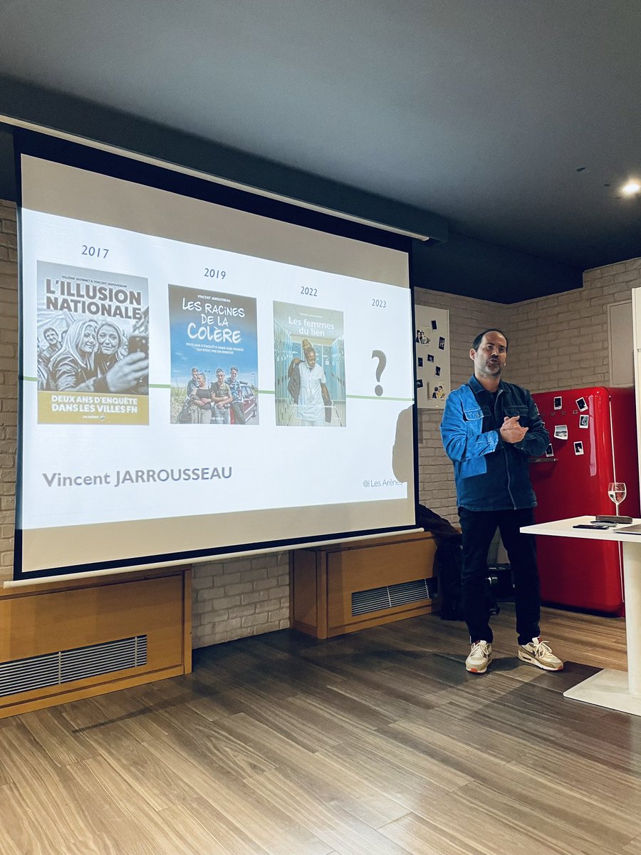 6eme projet : <a href="/VinceJarousseau/">Vincent Jarousseau</a> photographe, documentaliste, journaliste et auteur nous présente son projet d’écriture sur l’enseignement professionnel.
Pour donner un visage à ceux qu’on ne voit jamais, « les invisibles », notamment les métiers d’exécution
#prixTenzing