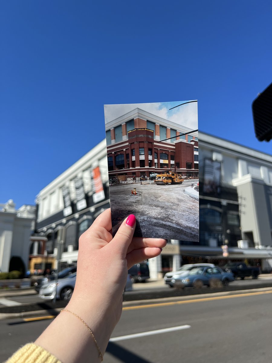 NewportOnLevee's tweet photo. Feeling nostalgic 🥹

A lot has changed in the 20+ years since these photos were taken! Thank you to the community and Levee businesses that support us! Cheers to 20+ more years! 🎉 https://t.co/wNTyZCT6e0