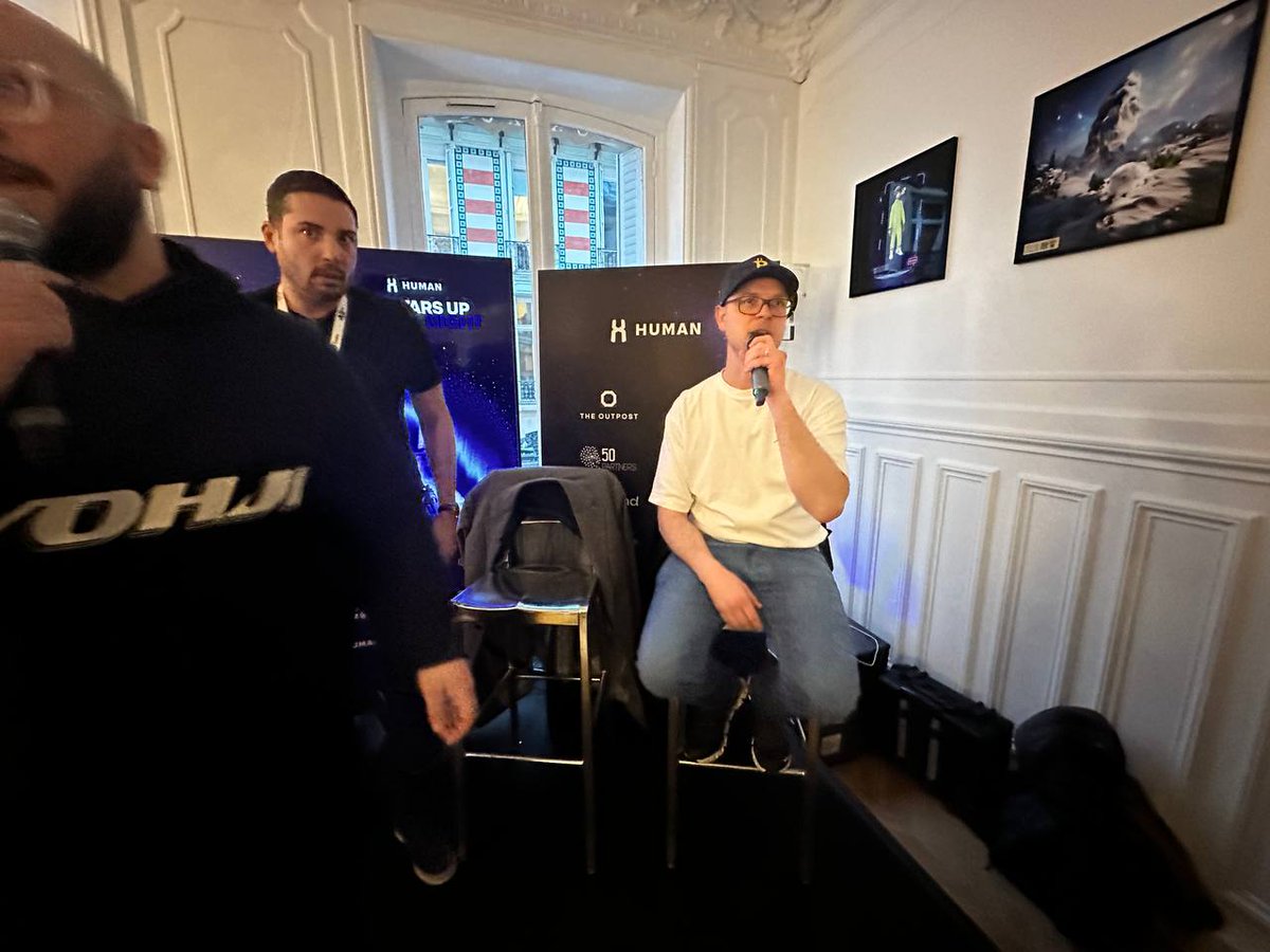 AndersPriority's tweet photo. Had a great time at ‘Stars Up Night’ yesterday discussing the future of blockchain with an amazing group of professionals and enthusiasts! 🤝 @human_protocol

It was inspiring to see so many people coming together to share their ideas and experiences and explore ways to make this technology more secure, efficient, and accessible to everyone. ���

We talked about a wide range of topics, from the latest developments in blockchain-based solutions to the challenges facing the industry in terms of regulation, scalability, and interoperability. It was truly insightful to hear from experts and innovators who are at the forefront of this space and who are driving the evolution of blockchain in new and exciting directions. 🔍 

One of the key takeaways from the event was the importance of collaboration and community building in the blockchain ecosystem. It's crucial for those in the space to work together, share their knowledge and resources, and foster a culture of trust and openness. 🙋‍♂️

Overall, I left the Stars Up Night feeling energised and inspired by the possibilities of blockchain and the potential for the positive impact it can bring to the world. I'm grateful to have had the opportunity to connect with so many amazing people and to learn from their experiences. 💡

Looking forward to the next event and continuing the conversation about the future of blockchain!  👏

 #Networking #HumanProtocol #PriorityCrypto