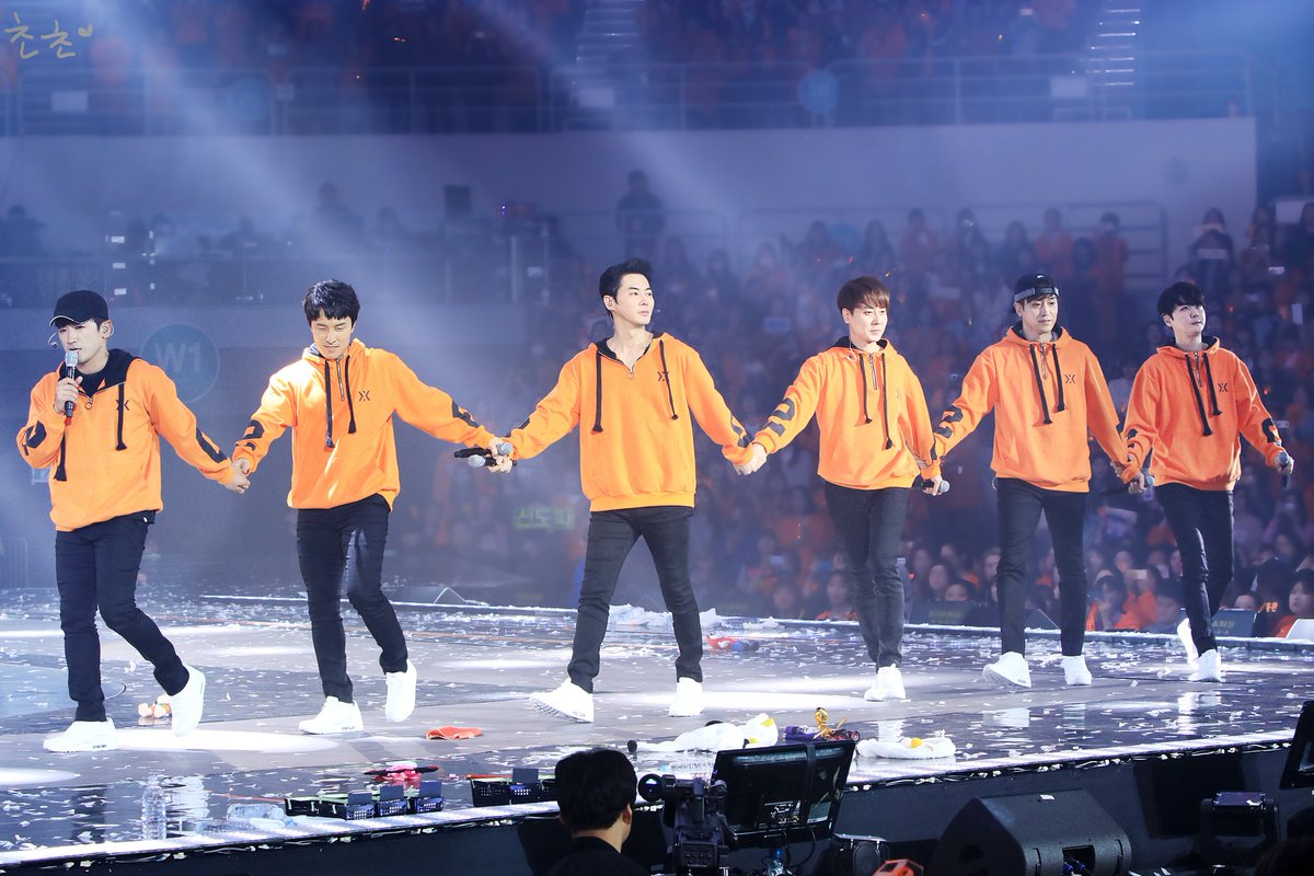 나아가 언제까지나 신화🧡

#SHINHWA_25TH_ANNIVERSARY
#HAPPY_SHINHWA_DAY