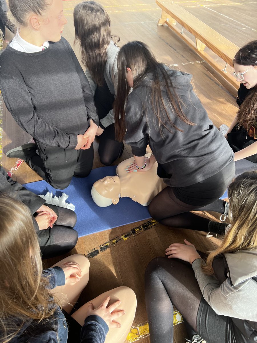 StAndrewsRCHS's tweet photo. The expedition training continues with the S3 Bronze Duke of Edinburgh pupils. Today they learned how to deliver CPR by using Little Anne CPR training manikins. #QCPR #skillsforlife #dukeofedinburghaward #expeditiontraining #bronzedukeofedinburgh #CPR #savelives https://t.co/xlmozBNCIc