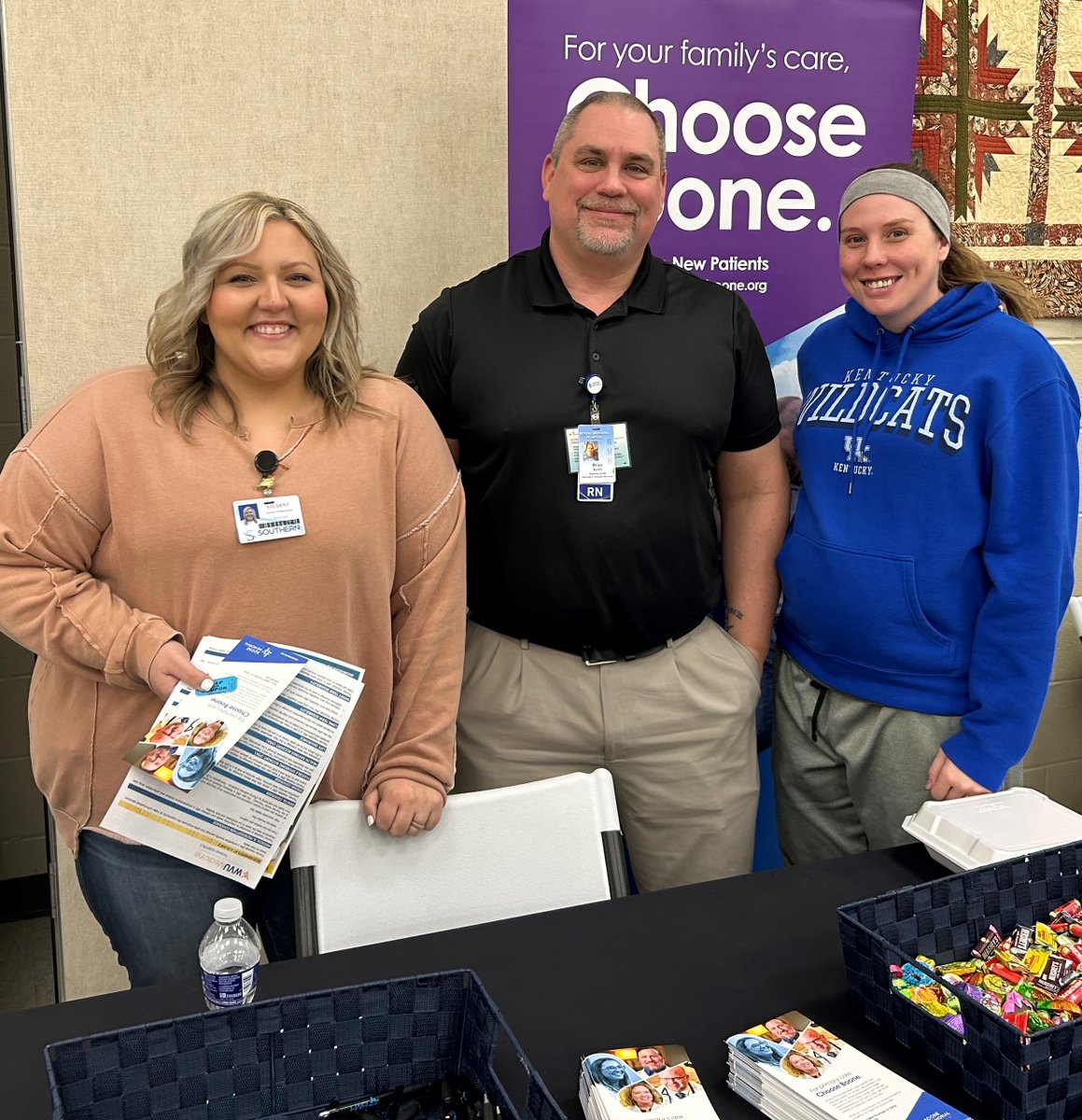 BooneMemorialWV's tweet photo. BMH Nursing Leaders, Stuard Haugen, RN, Director of Inpatient Floor and Brian Keith, RN, Director of ED Nursing and Trauma Services attended the Southern Nursing Recruitment Fair, held for nursing students who will graduate this May. 
#chooseboone #bringingmedicinehome #bmhwv https://t.co/MyDYbDZsJg