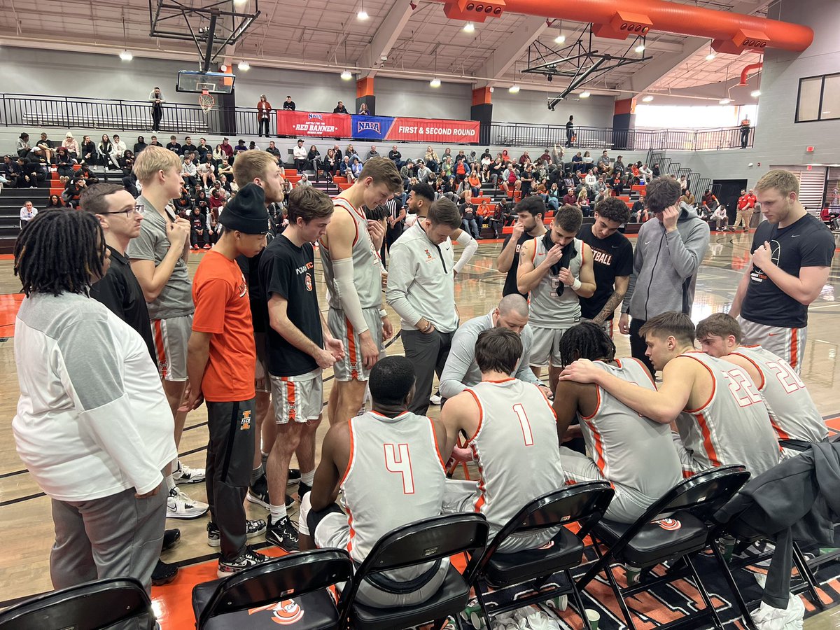 CoachAlbertIT's tweet image. This is tough to put into words! 
What a special group! What they mean to me cannot be expressed! Proud is an understatement!
They have learned together, persevered together, and ultimately succeeded together!
I love every one of these men more than they’ll ever know! Thank you!