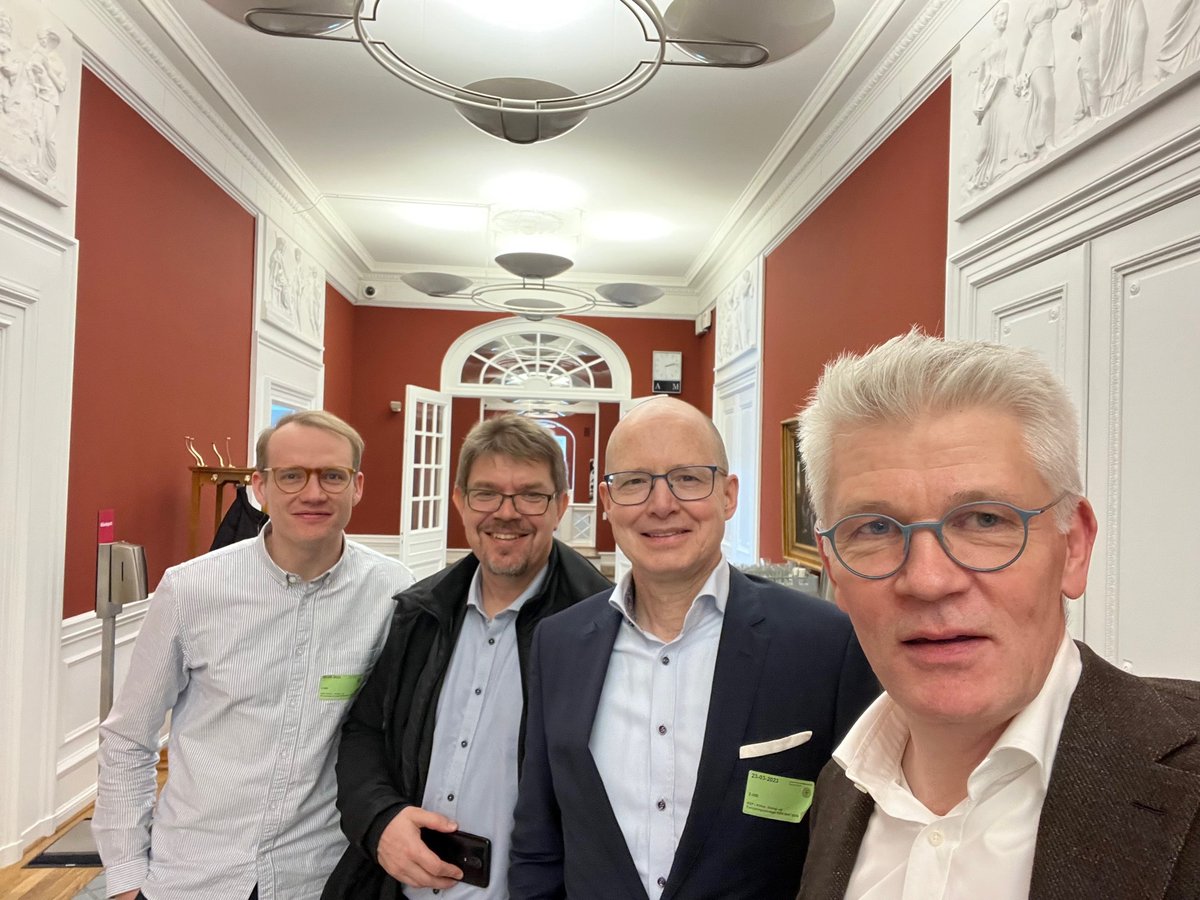 Eneste rigtige er at indregne de indirekte klimaeffekter (ILUC), når vi opgør den reelle klimaeffekt af biobrændstofferne. Det var budskabet fra <a href="/DrivkraftDK/">Drivkraft Danmark</a> og <a href="/gronomstilling/">Rådet for Grøn Omstilling</a> til klima-, energi- og forsyningsudvalget i dag. #dkpol