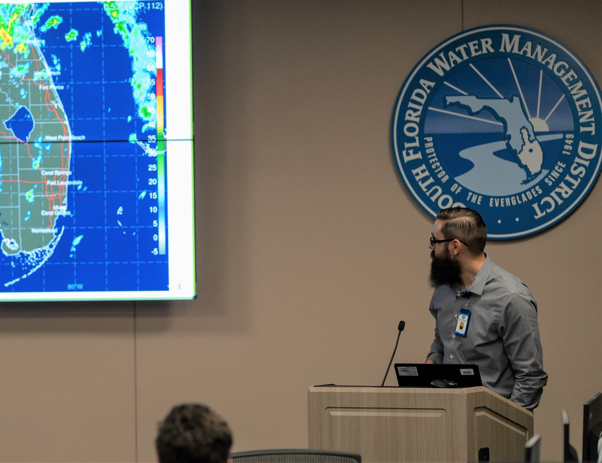 SFWMD's tweet image. 🌦️ It's #WorldMeteorologicalDay, and we’re recognizing our @SFWMD meteorologists who provide weather forecasts that guide important water management decisions. Check out the real-time weather tools that our team uses to keep an eye on the sky.

Visit SFWMD.gov/Weather