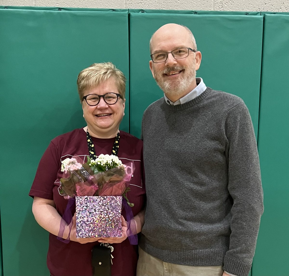 Congratulations to Mrs. Jill Webb!  She is our 22-23 Roanoke Teacher of the Year!