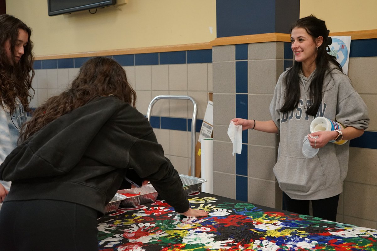 MrCasey_WH's tweet image. From first lunch to third, STAMPED OUT. Good stuff WH, love to see it! #BestBuddies #StudentCouncil #InclusionWeek #WHPantherPride