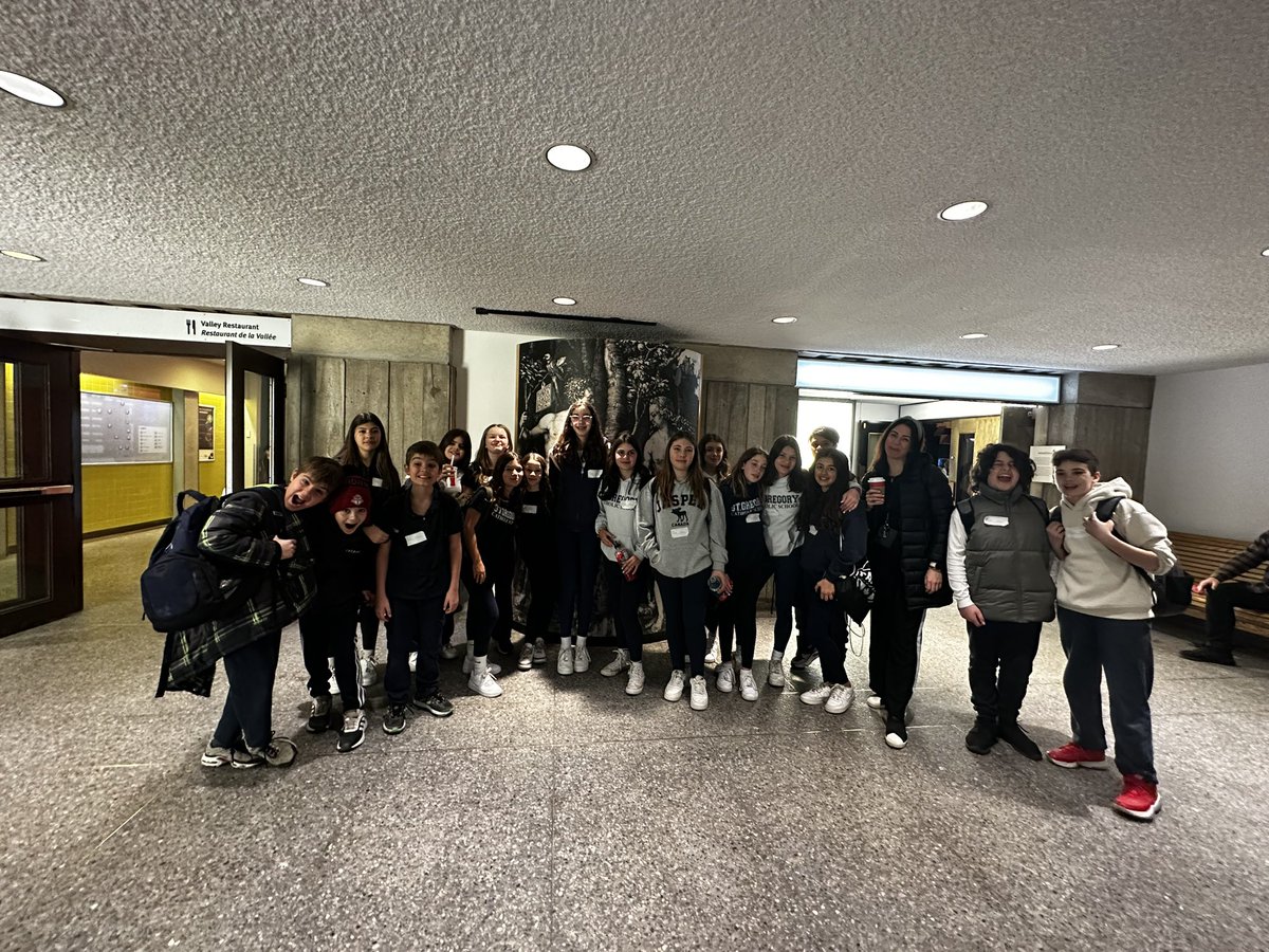 msmarinelli's tweet image. Exploring the many units of @StGregoryCS  #grade6 #scienceprogram @OntScienceCtr #biodiversity #space 🚀 #stem #steam #ontarioed