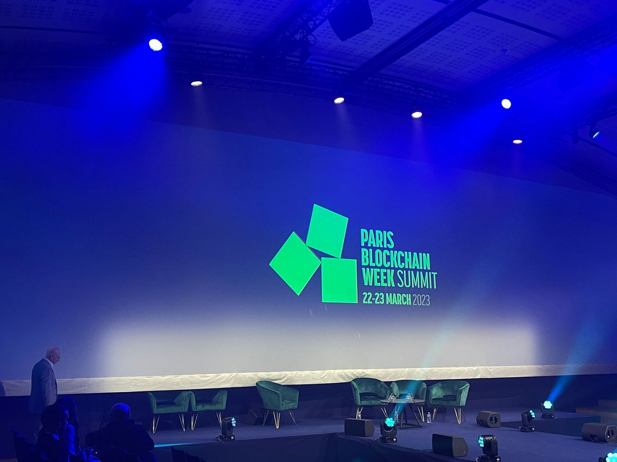 En direct du <a href="/ParisBlockWeek/">Paris Blockchain Week</a> ! Jules, accompagné du startup studio <a href="/Lab0x_/">Lab-0x</a> , participe à ces deux jours de salon autour de l'innovation dans le domaine du #WEB3 et de la #blockchain. 🔒✨
Au programme : des conférences et beaucoup d'échanges 💪

#innovation #crypto #salon