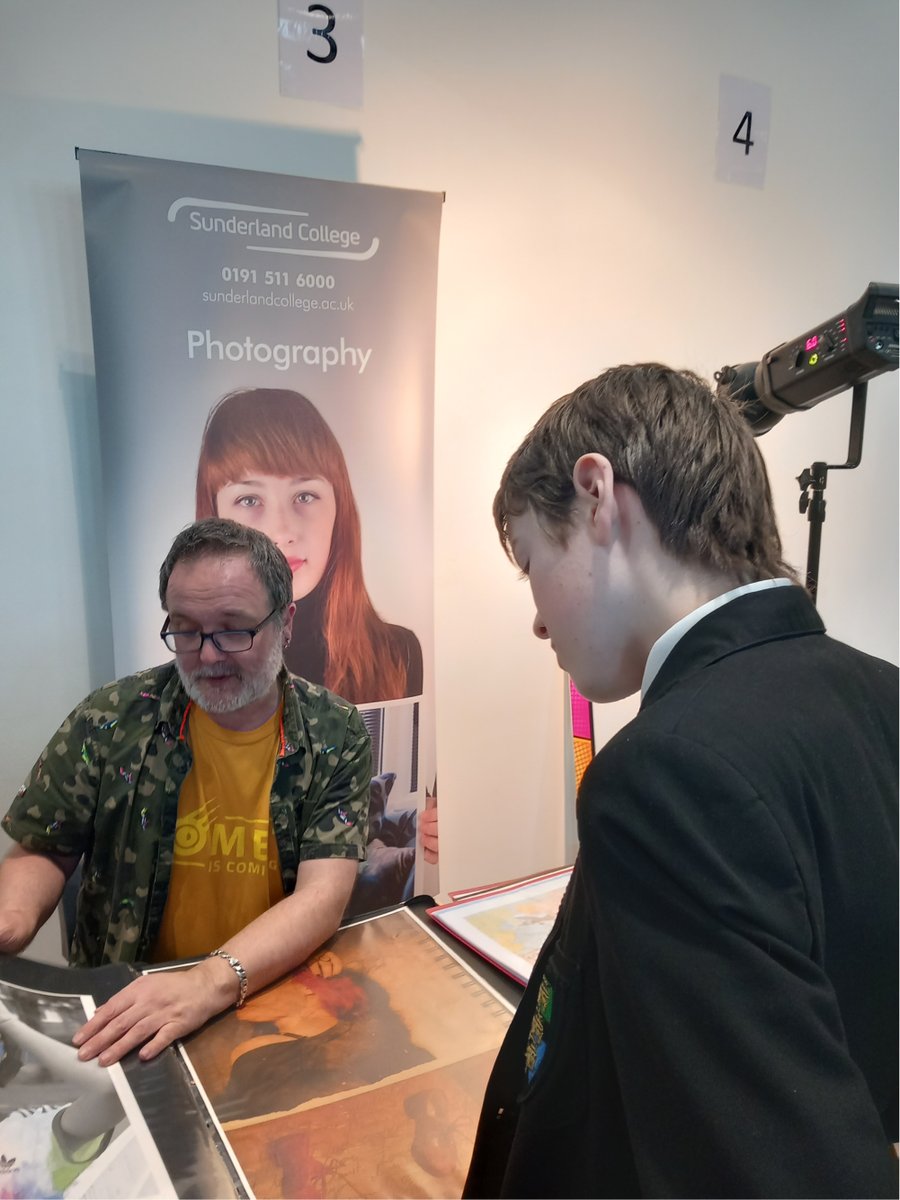 HettonAcademy's tweet image. We had a fantastic careers event at Hetton Academy today where students engaged with local businesses and colleges who were invited in to showcase a variety of career options