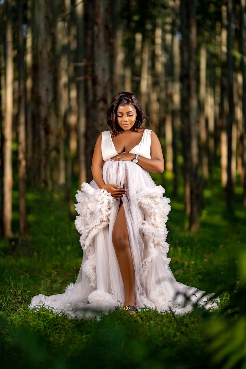 BathatheP's tweet photo. Maternity photoshoot❤️❤️❤️ https://t.co/NRgQajWJy6