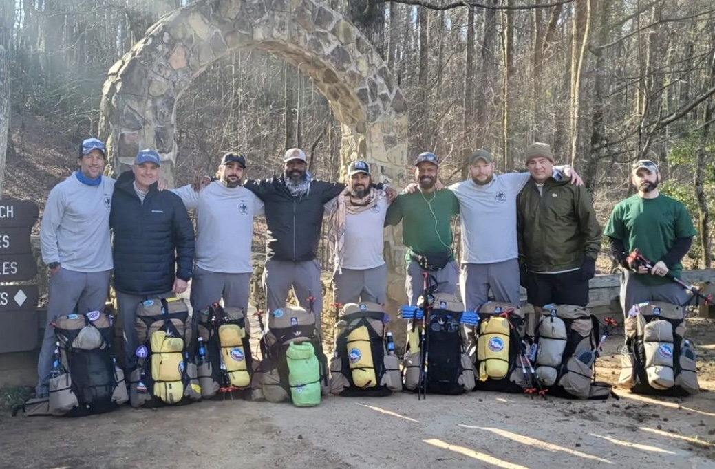 GraniteGearHQ's tweet photo. This group of @WarriorHike veterans has begun their journey from Georgia to Maine on the Appalachian Trail!

We are so grateful to be a part of this program. ❤️ And happy to see our Crown3 60s taking on the AT with this crew.

#appalachiantrail #AT #thruhiker #veterans https://t.co/JxqSTqlTiH