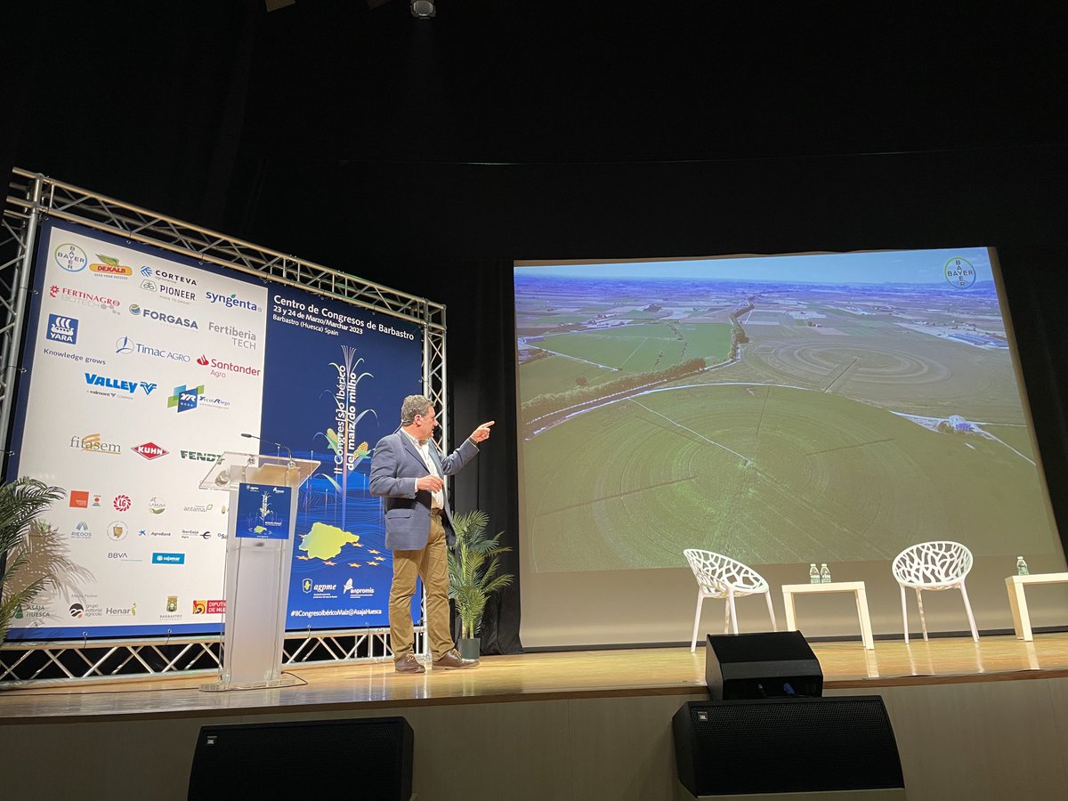 Richard Borreani (@richardborrean1) on Twitter photo <a href="/FieldView/">FieldView</a> solución digital en el cultivo de maíz.
<a href="/cmebt/">Carlos Martín</a> #IICongresoIbéricoMaíz <a href="/Bayer4CropsES/">Bayer Crop Science España</a> <a href="/FieldView/">FieldView</a> solución digital en el cultivo de maíz.
<a href="/cmebt/">Carlos Martín</a> #IICongresoIbéricoMaíz <a href="/Bayer4CropsES/">Bayer Crop Science España</a>