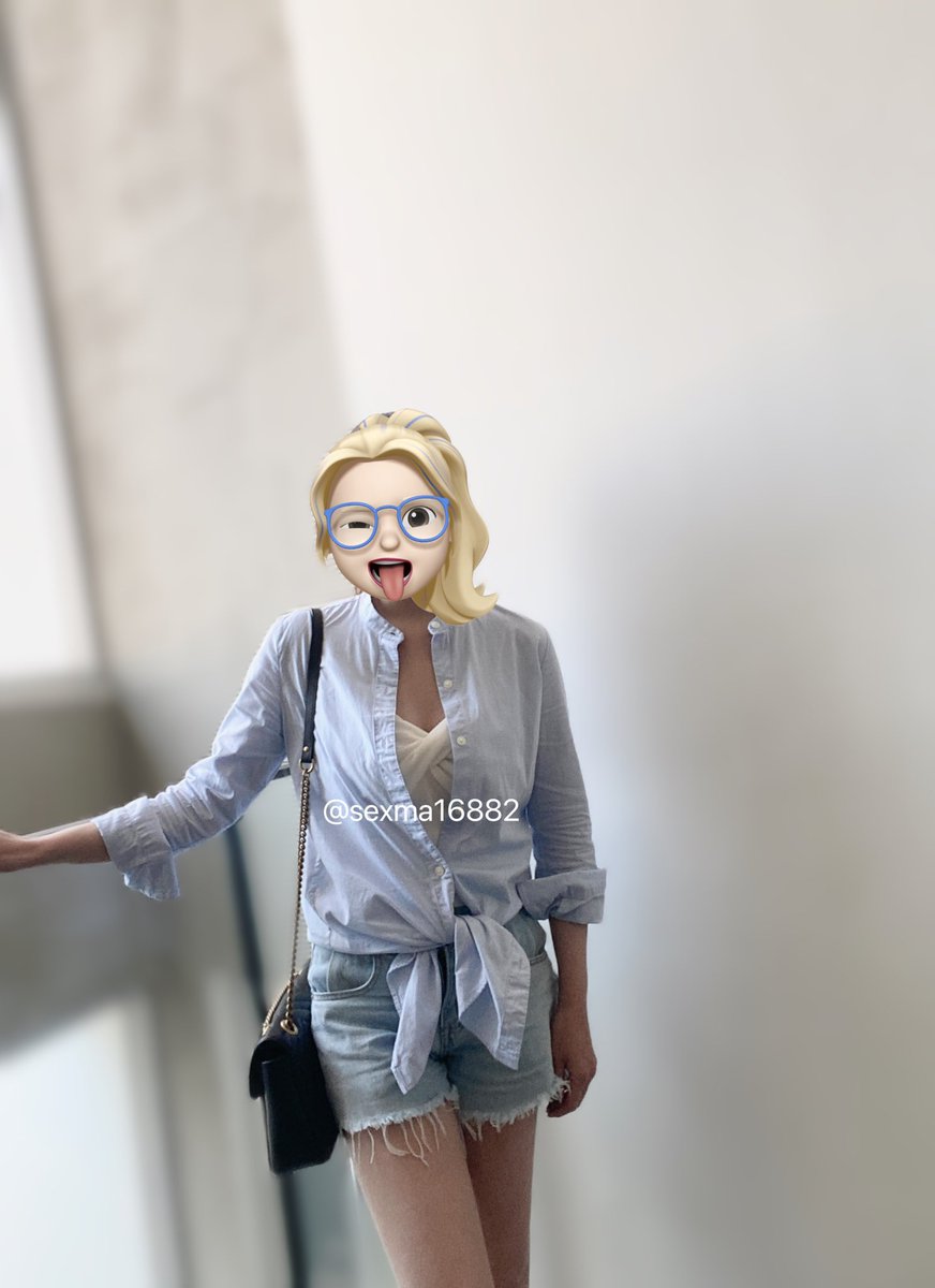 今天見面這位抖內加賴的男人是個小鮮肉弟弟

所以我今天的打扮比較年輕囉

不知道合不合大家的胃口 https://t.co/zAffKcbpRY
