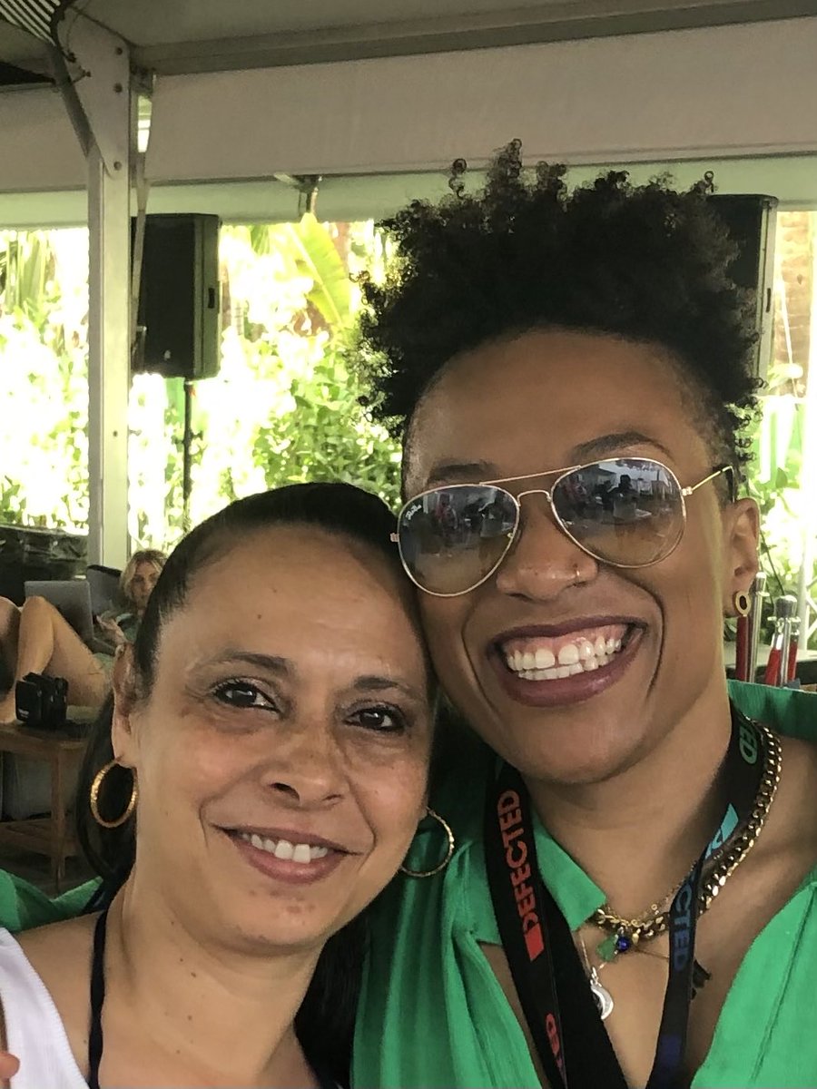 natalieros65's tweet image. Made my day. Got to meet MS. #RIMARKABLE ❤️