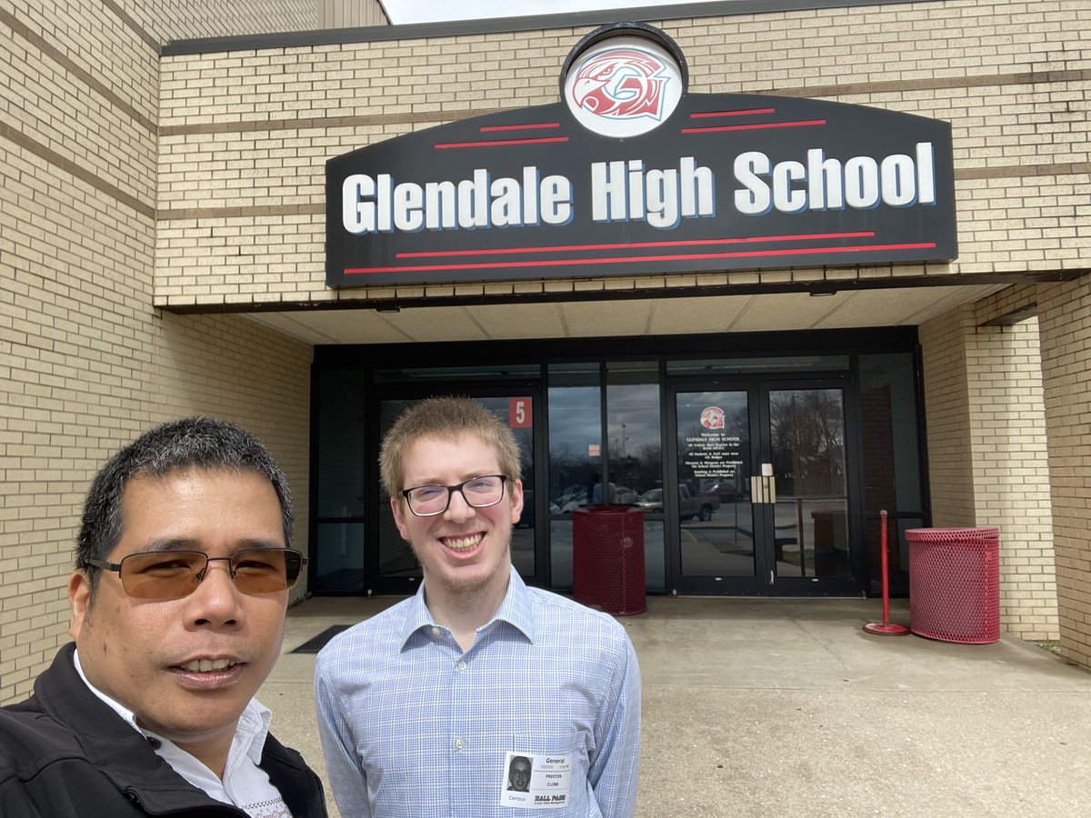 AdamWanekaya's tweet photo. Masters student, Preston Clubb, went back to his alma mater (Glendale High school) to chat with students and teachers about opportunities in chemistry and STEM at @MissouriState . He was accompanied by his mentor, Dr. Cyren Rico.@mostatechem @CNASatMSU https://t.co/BhyhGtGW7k
