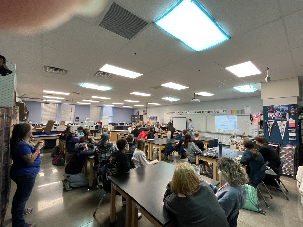 AdamWanekaya's tweet photo. Masters student, Preston Clubb, went back to his alma mater (Glendale High school) to chat with students and teachers about opportunities in chemistry and STEM at @MissouriState . He was accompanied by his mentor, Dr. Cyren Rico.@mostatechem @CNASatMSU https://t.co/BhyhGtGW7k