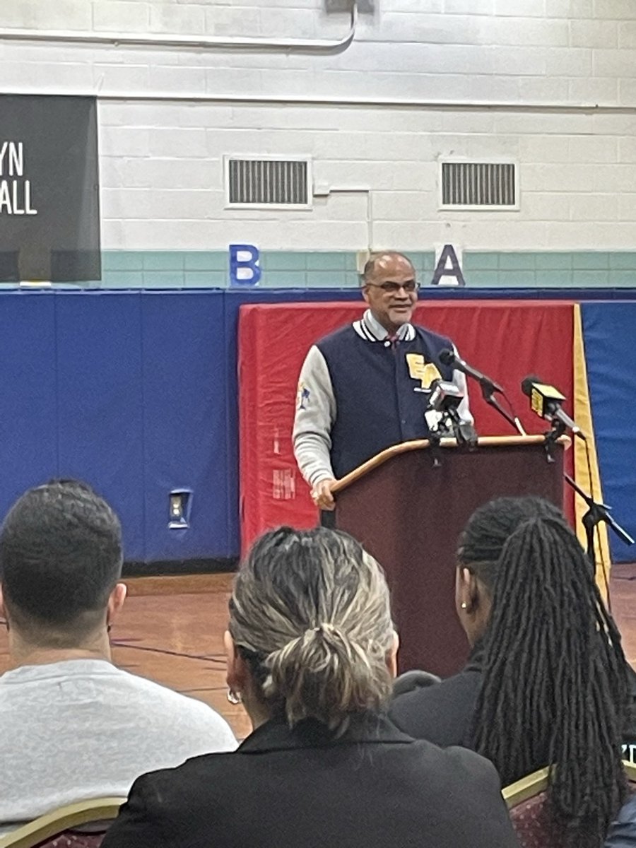 District 15 Brooklyn tweet media