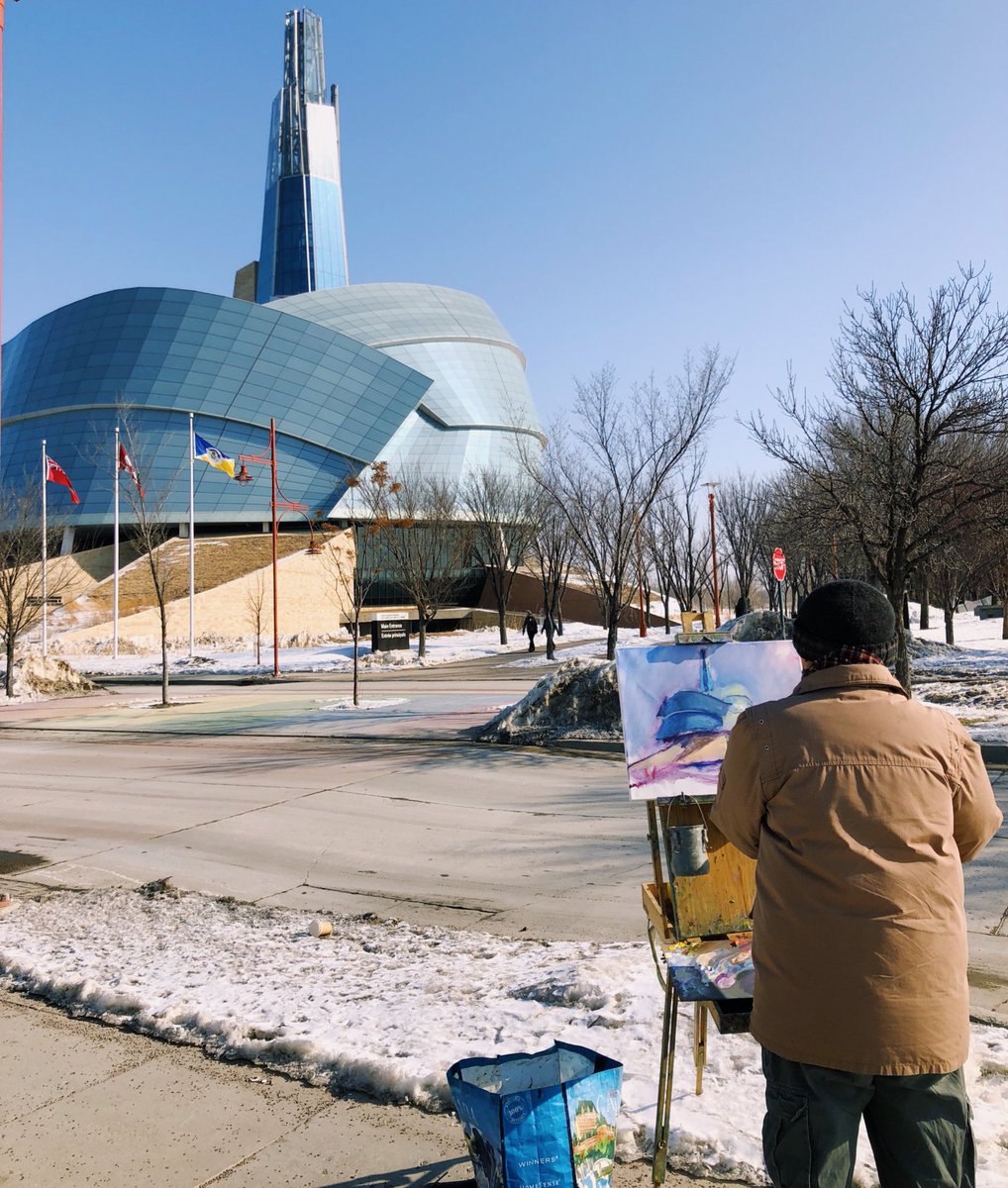 auroramicha's tweet photo. Artist working away. One of the many reasons I love walking is you always come across neat things and interesting people! #winnipeg https://t.co/27VhrsiR5i