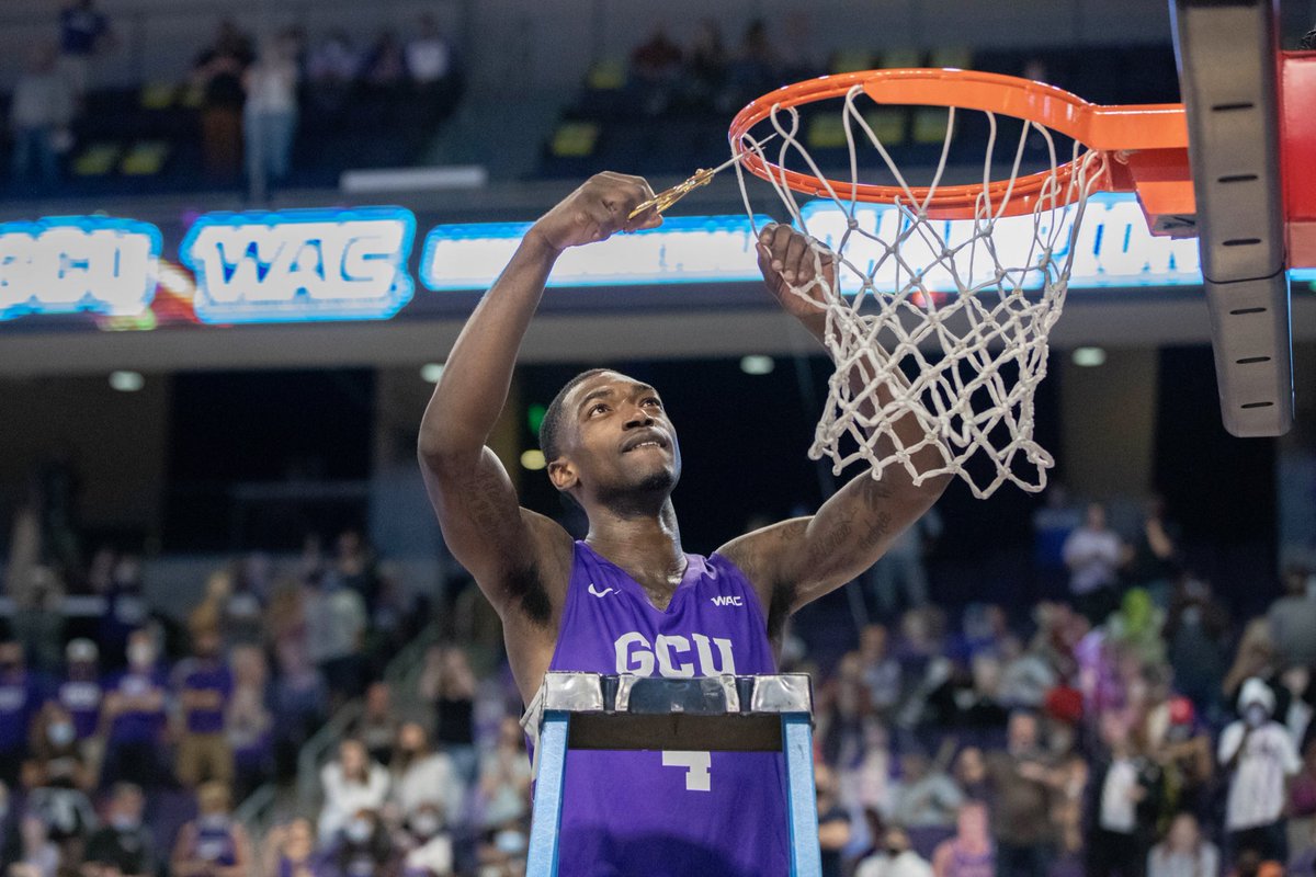 GCU_MBB's tweet photo. 𝟑/𝟐𝟑/𝟐𝟏. 💜
Still missing you every day, O. #O4Ever https://t.co/NVMke8t1B2