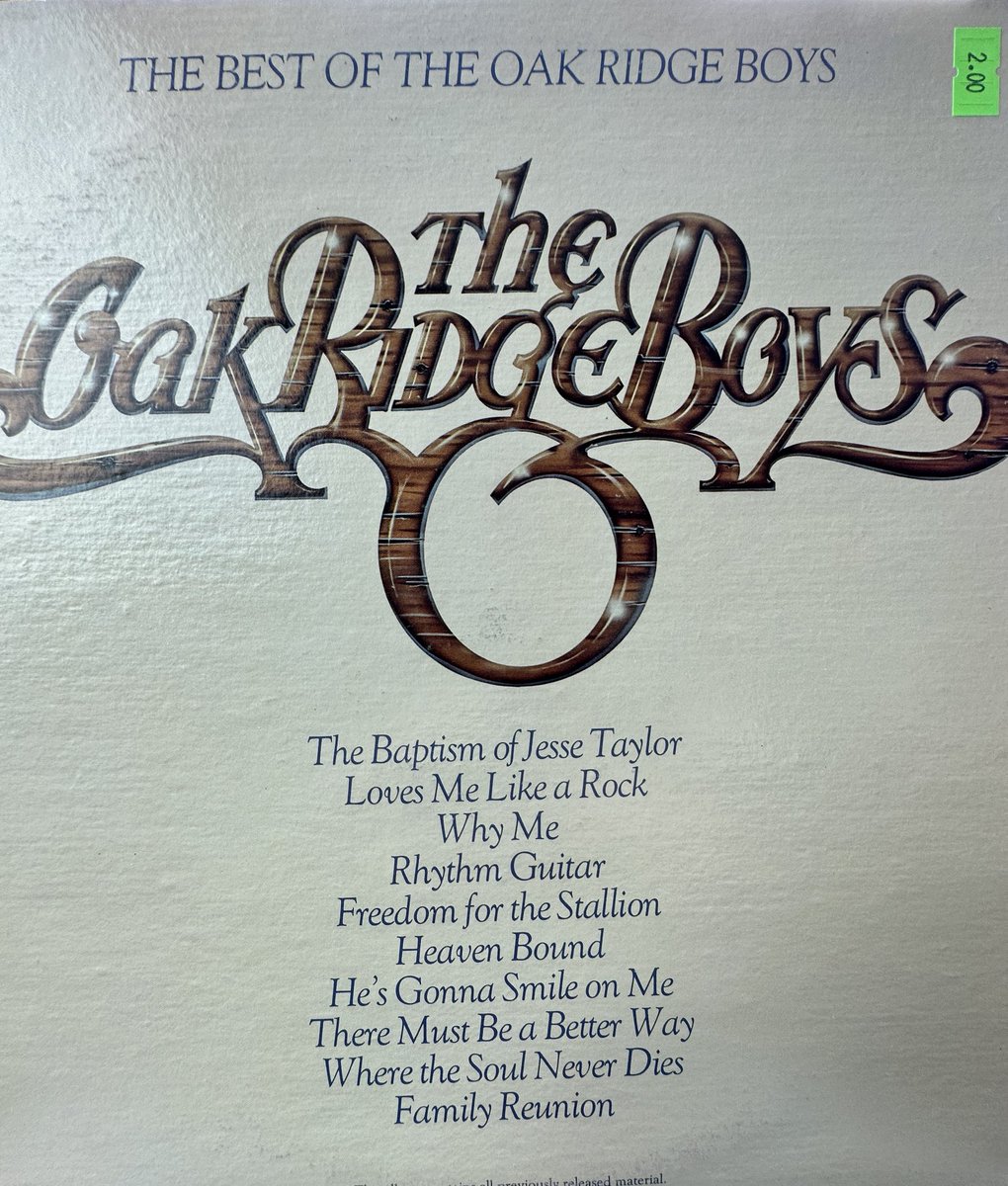 bill784494's tweet photo. Estate sale in New Braunfels Texas. Bargain of the day ⁦@joebonsall⁩ ⁦@oakridgeboys⁩ https://t.co/aiNNC55AvR